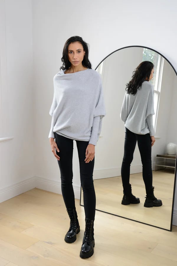 ✨Asymmetric Draped Jumper